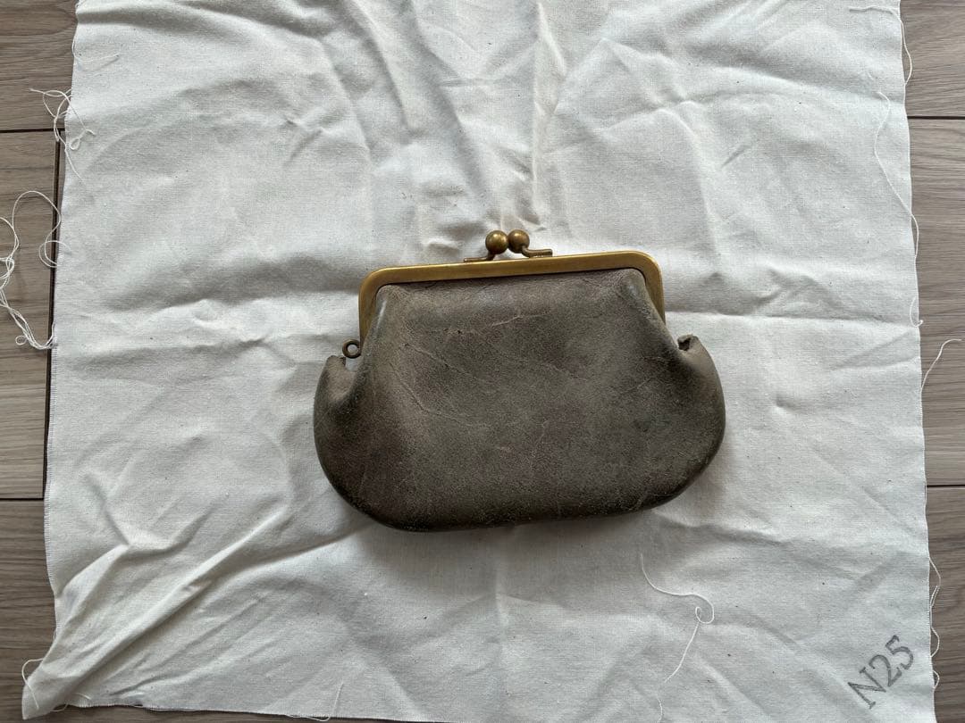 や*ま様 N25 レザーがま口ウォレット（クーズーストーン・中）