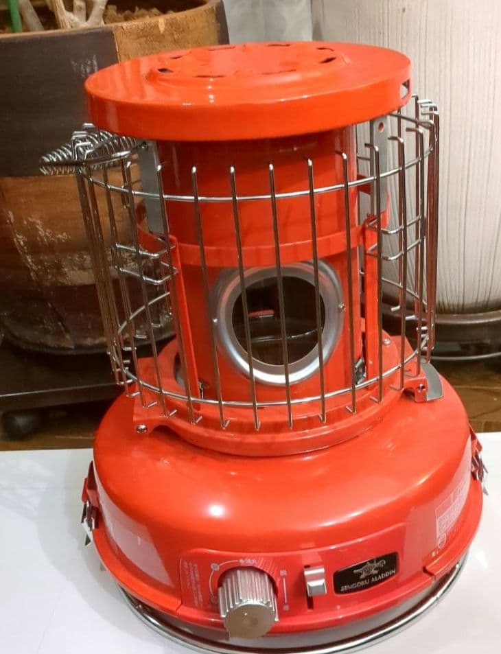 ヒーくんカセットガスヒーター センゴクアラジン SAG-BF01-R