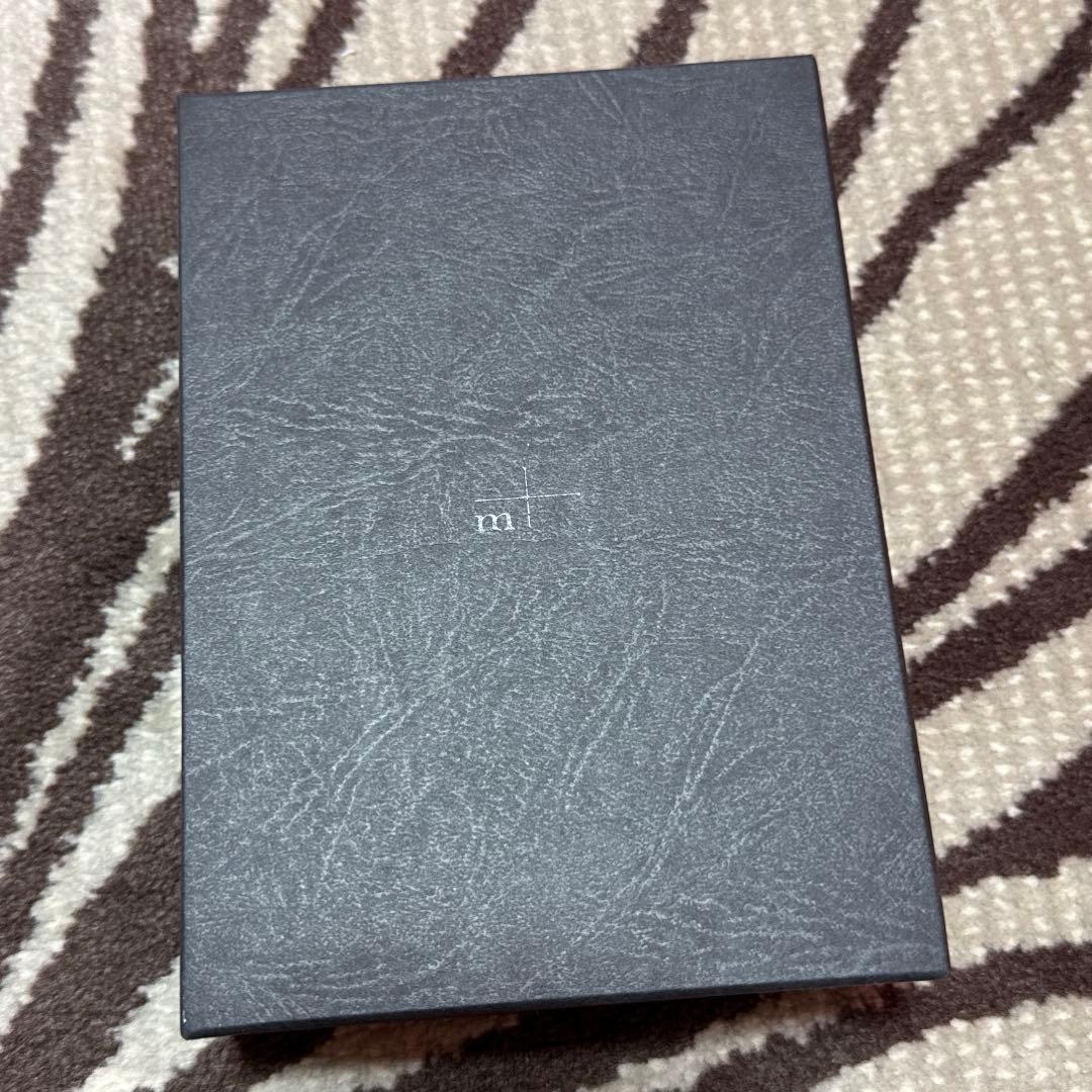 m+ エムピウ ミッレフォッリエ