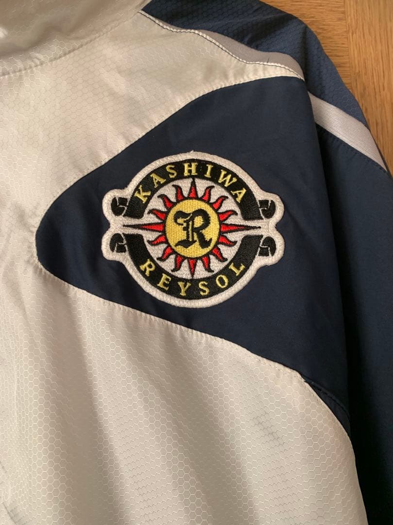 亀*様 アンブロ　柏レイソル　支給　ウィンドブレーカー 上下