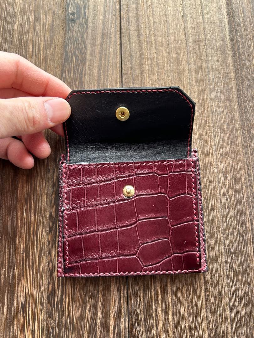 グテイページ クロコダイル 財布