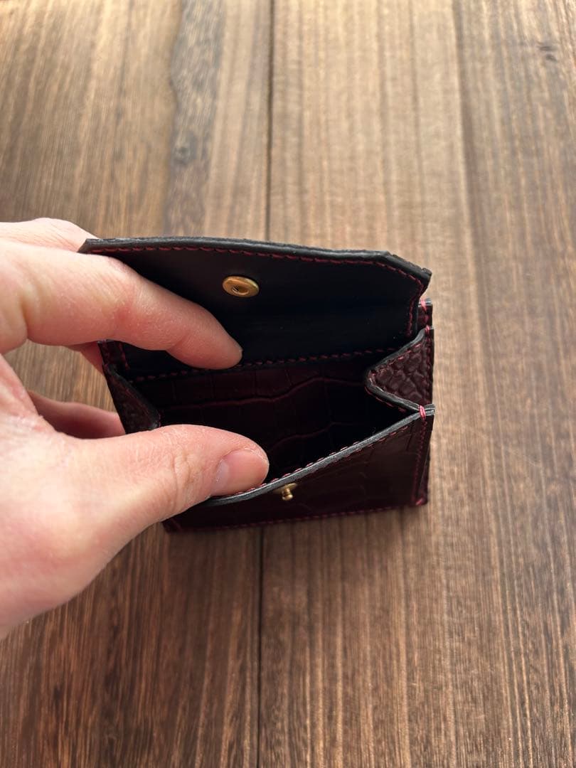 グテイページ クロコダイル 財布