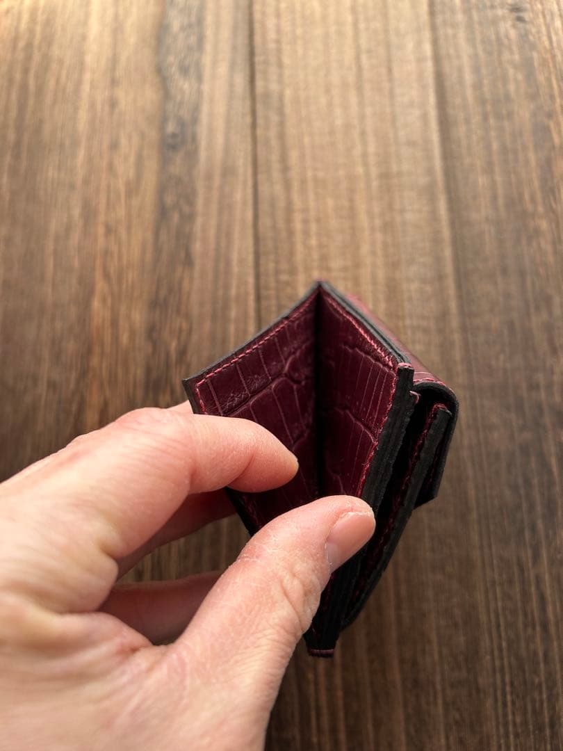 グテイページ クロコダイル 財布