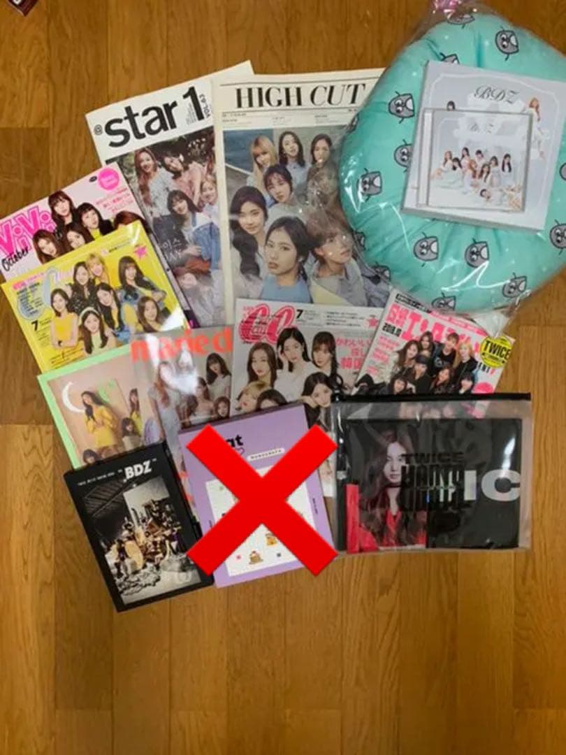 TWICE グッズ　まとめ売り