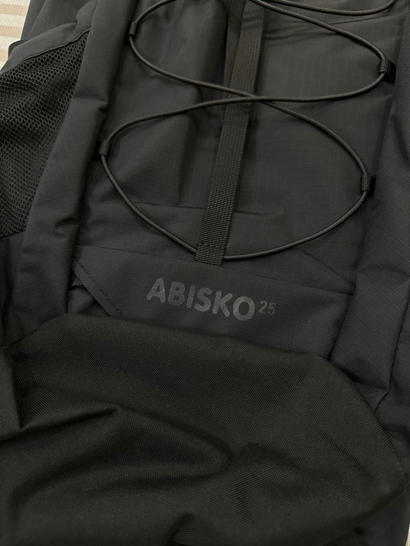 FJALLRAVEN ABISKO 25 ブラックバックパック