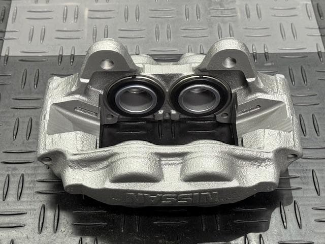 OH済 新品ブレーキパッド S15フロント ブレーキキャリパー 4POT S14