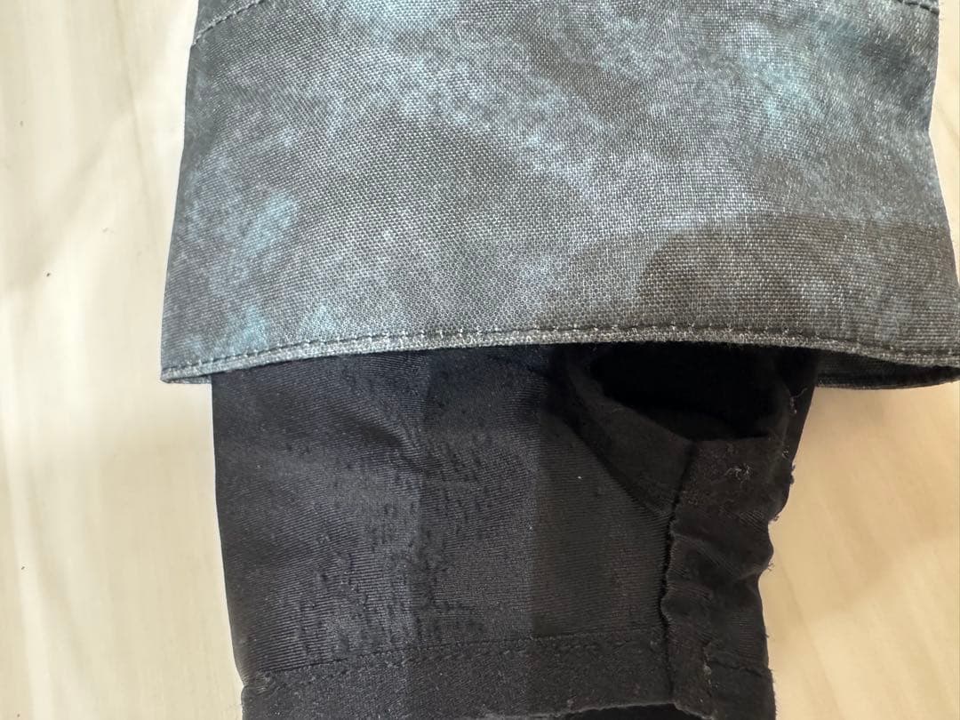 SCAPE. ウェア　上下セット　上Lサイズ　下Mサイズ　エスケープ