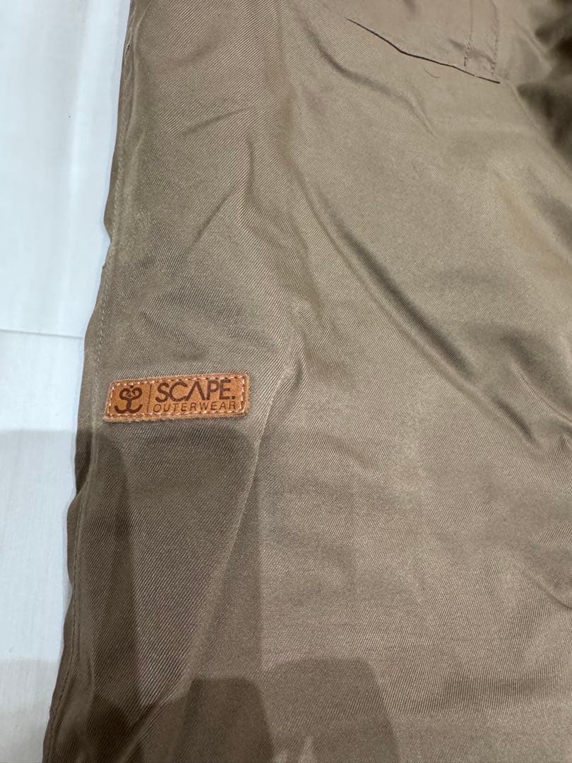 SCAPE. ウェア　上下セット　上Lサイズ　下Mサイズ　エスケープ