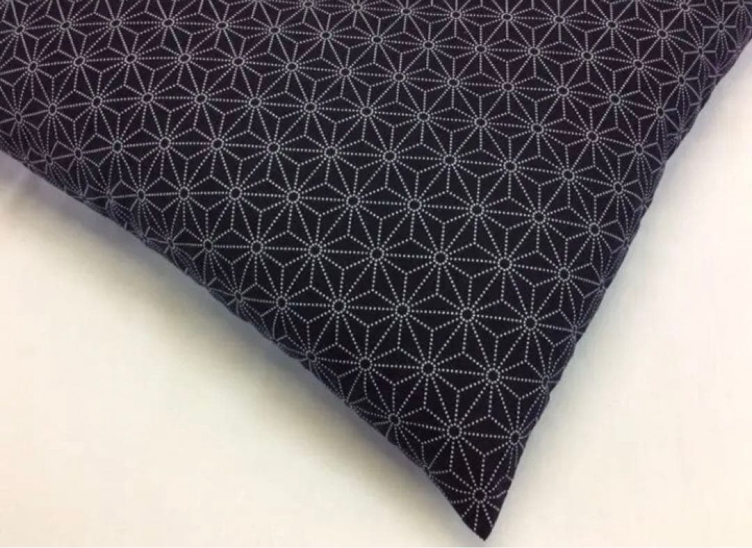 【新品工場より出来たて発送】小座布団 麻の葉 45×45㎝ 紺 25枚