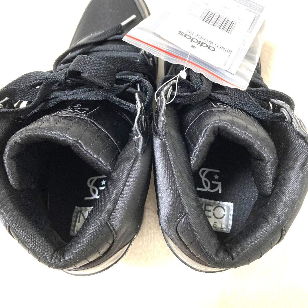 adidasNEO BBNEO WEDGE セレーナゴメス コラボ スニーカー