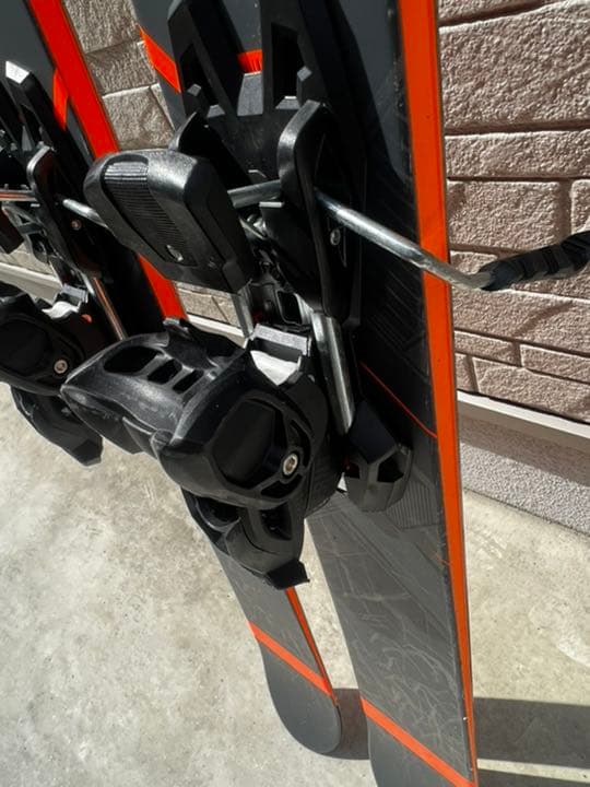 4FRNT DEVASTATOR スキー板