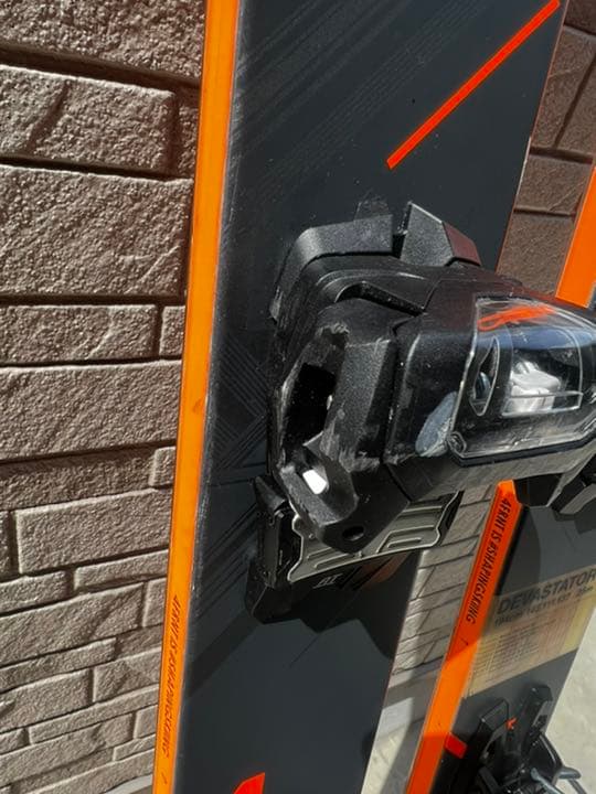 4FRNT DEVASTATOR スキー板