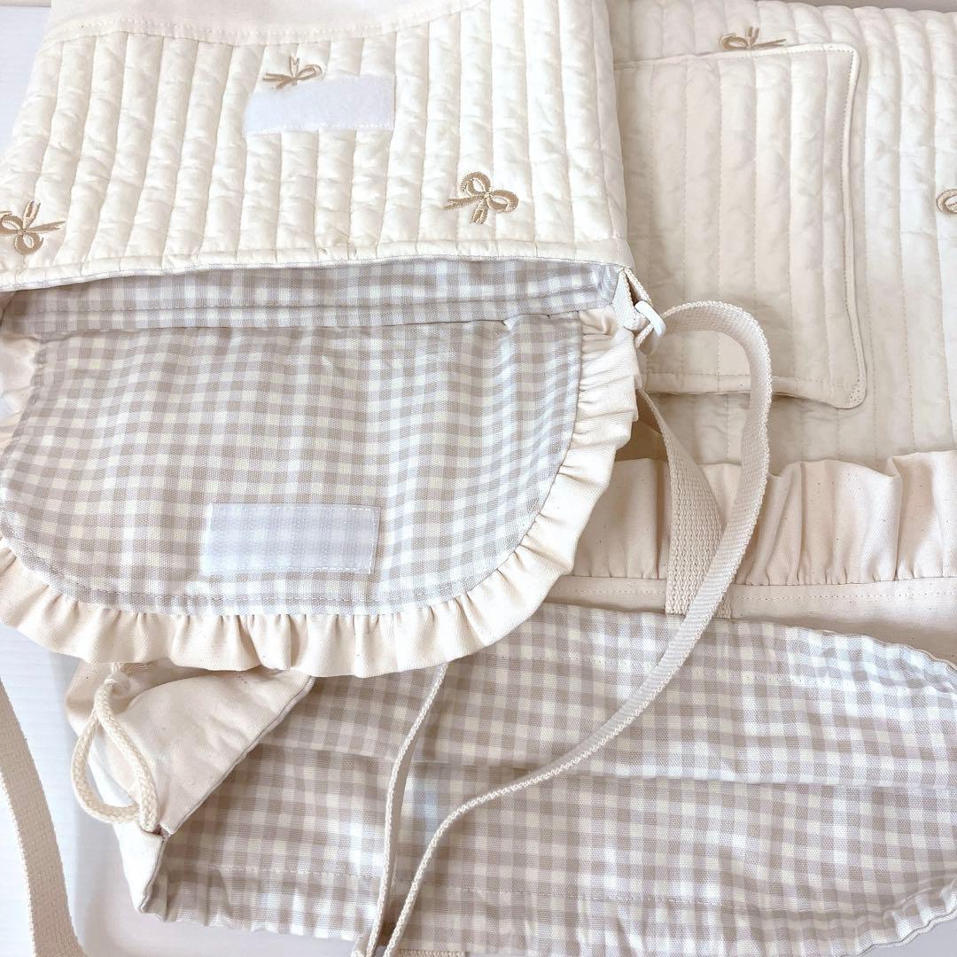 納期8/31まで　図書バッグ　体操服袋　ヌビ　リボン刺繍