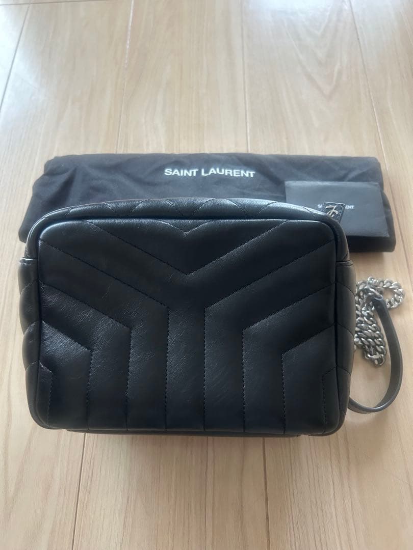 SAINT LAURENT ブラックショルダーバッグ