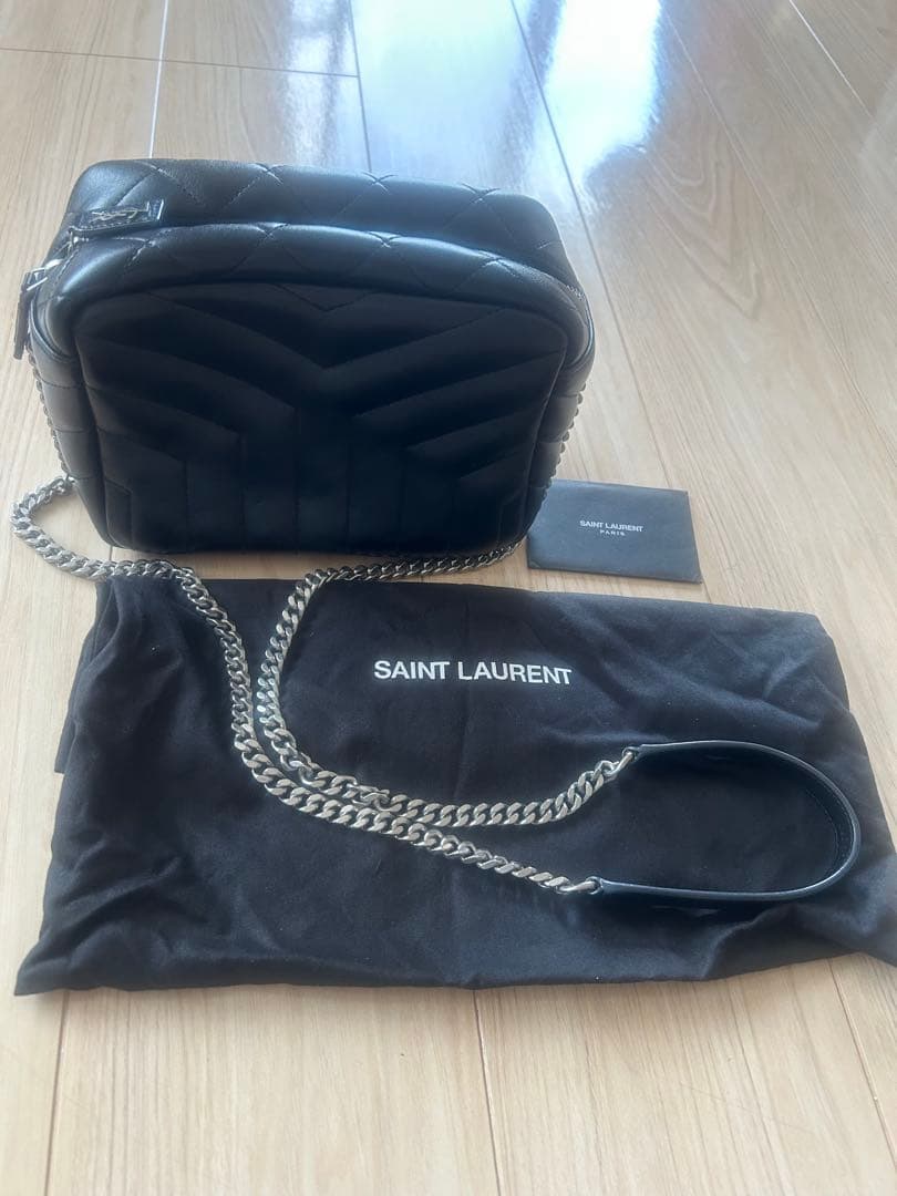 SAINT LAURENT ブラックショルダーバッグ
