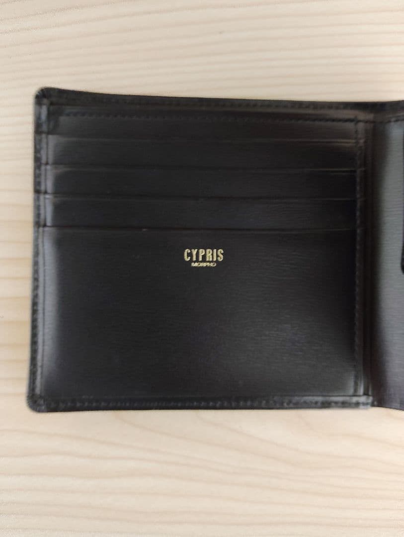 【CYPRIS】キプリス ボックスカーフ 小銭入れ付き二つ折り財布