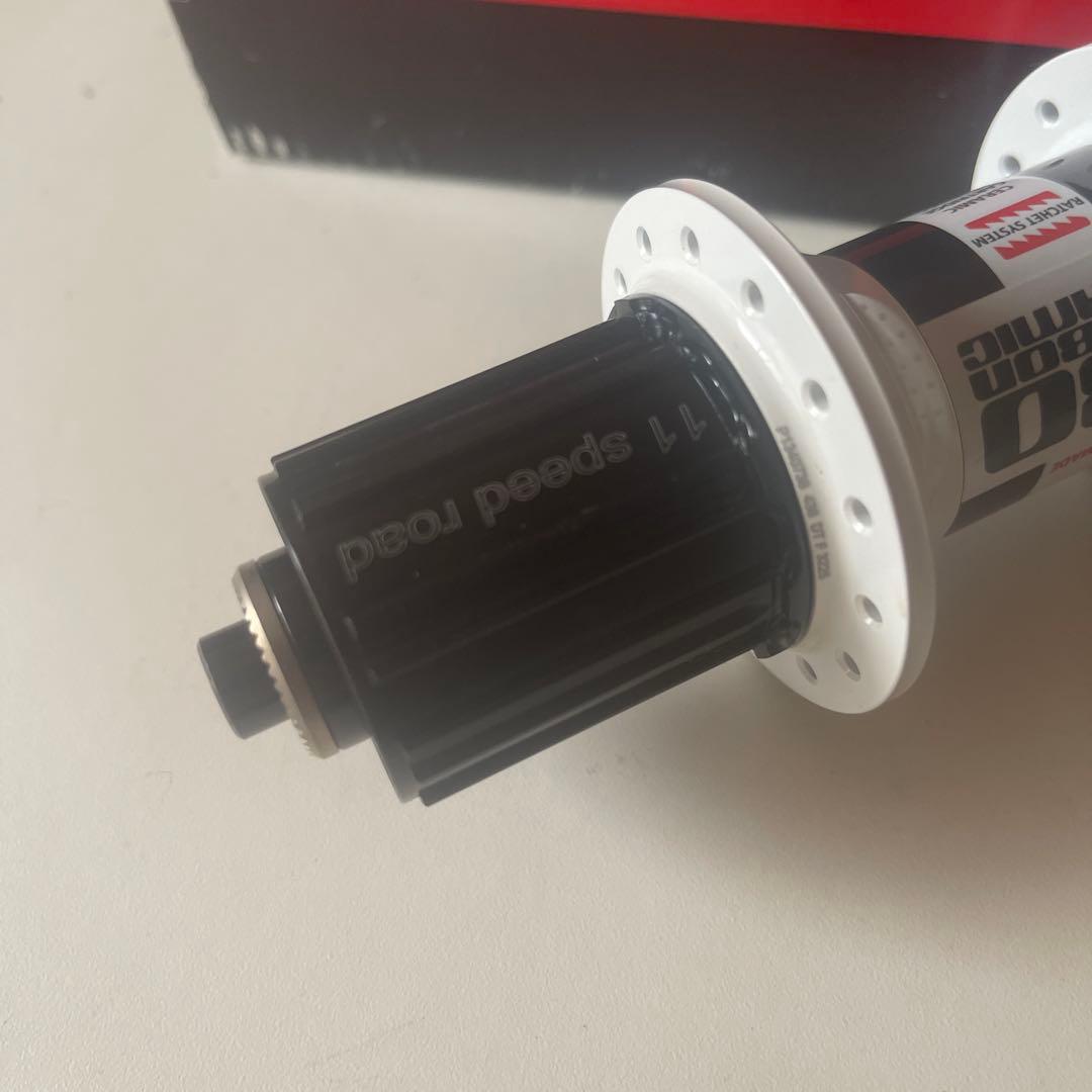 未使用 DT SWISS カーボンセラミックハブ 28H ロード シマノ11S