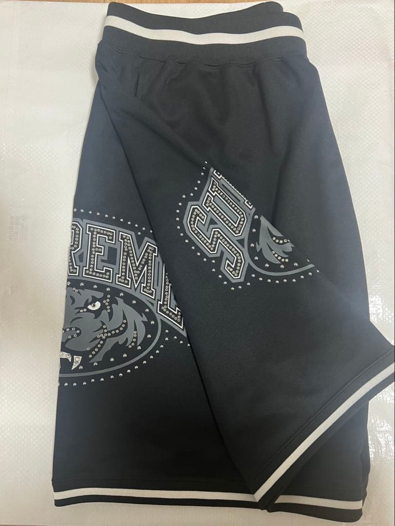 パンツ SUPREME Studded Basketball Short L