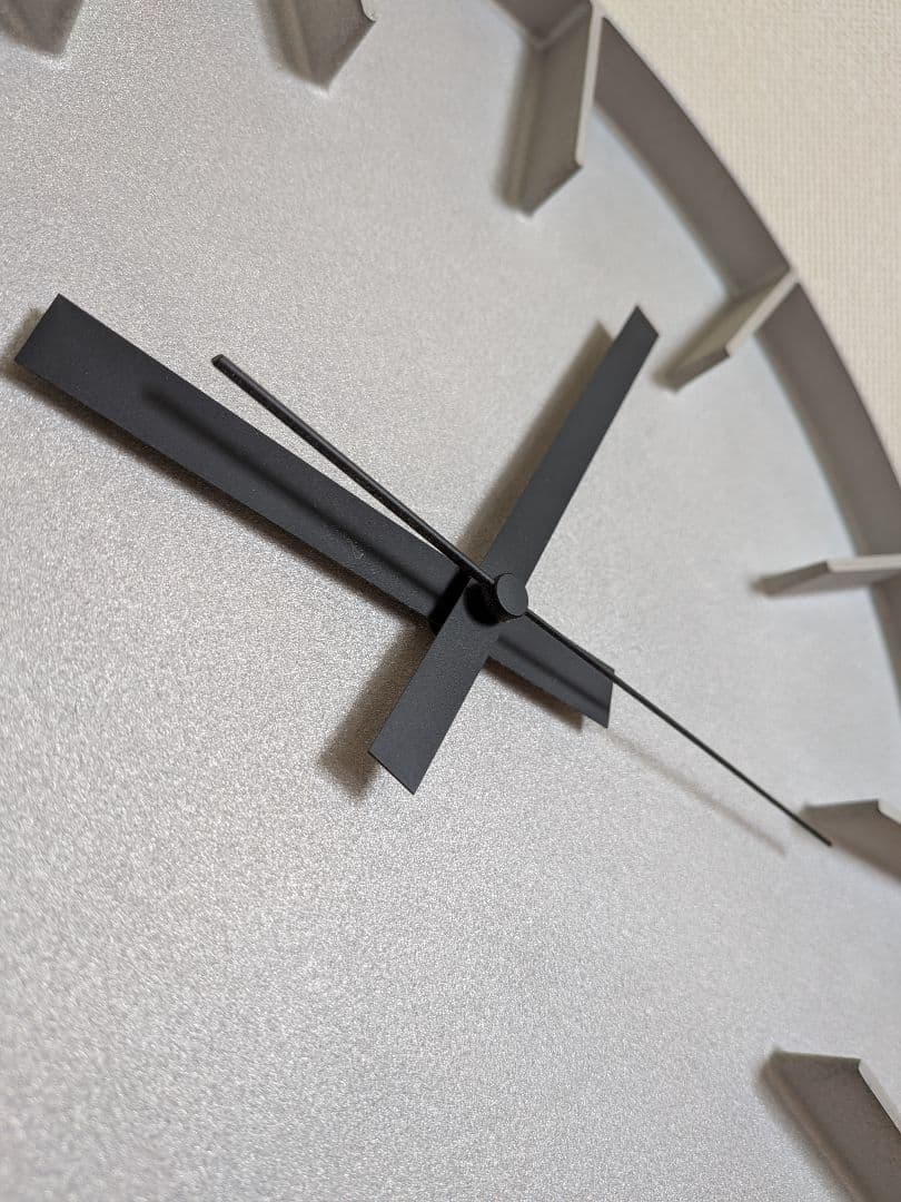 m*様 壁掛け レムノス エッジクロック Lサイズ AZUMI