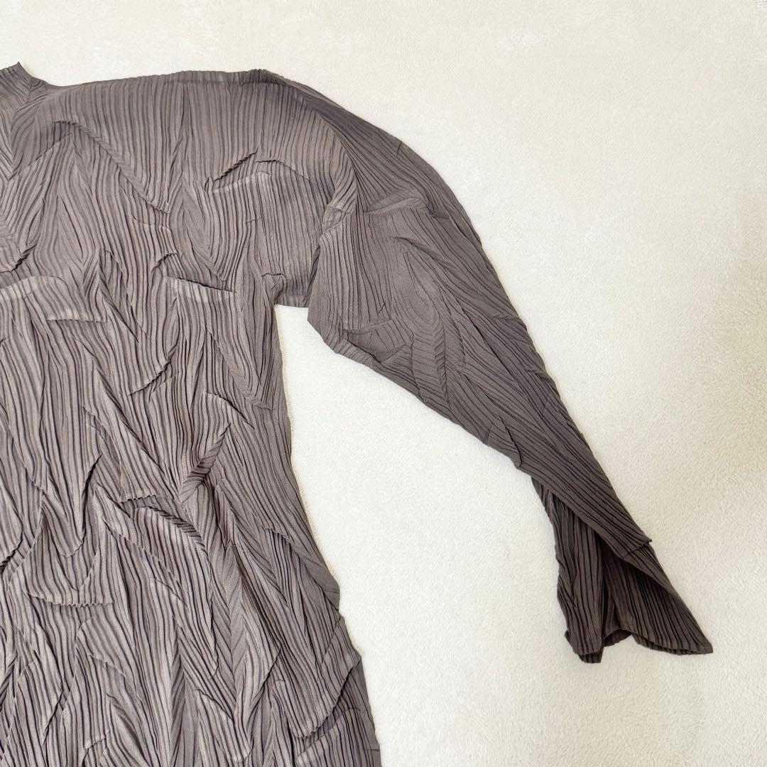 極美品✨ISSEY MIYAKE 立体プリーツ　変形　オーバーサイズ　トップス