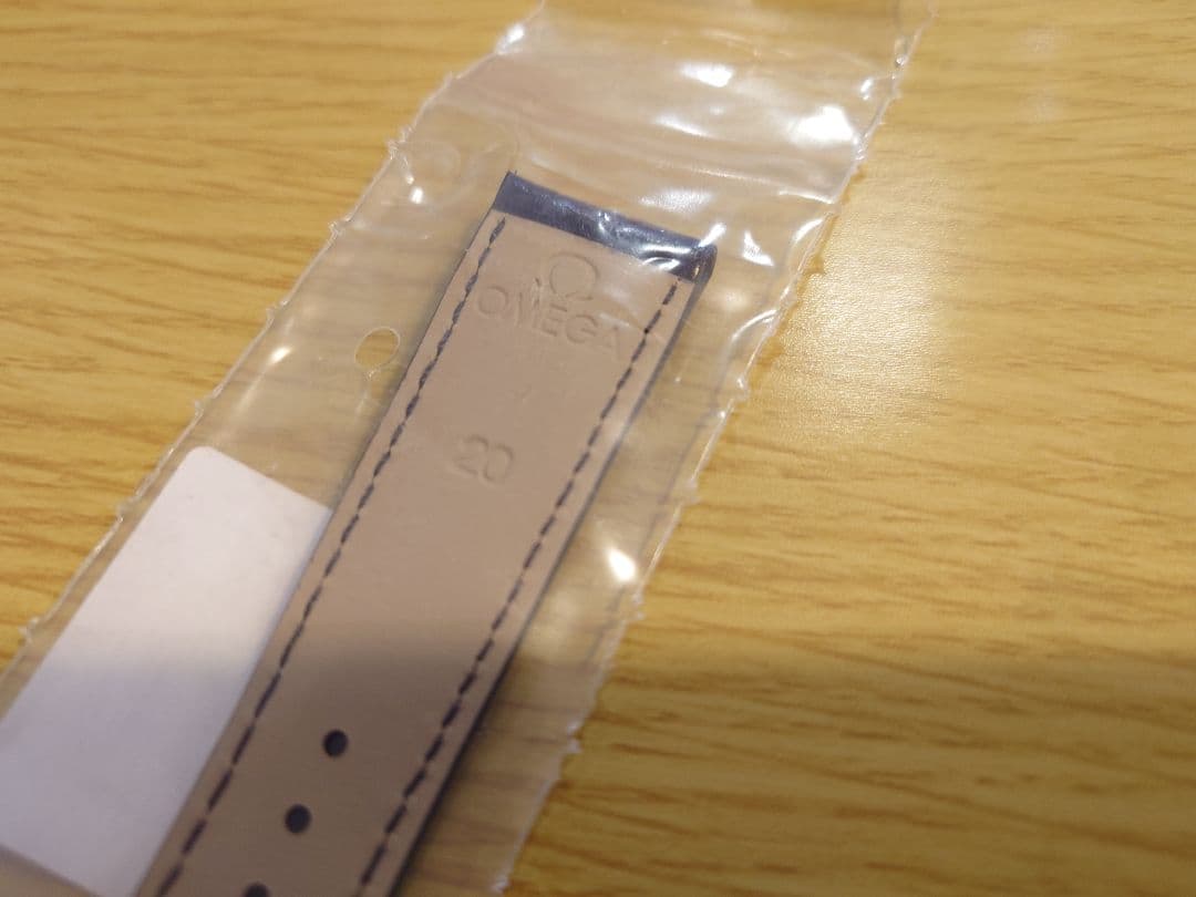 【最終価格】新品 定価61600円 OMEGA 純正品 アリゲーター オメガ