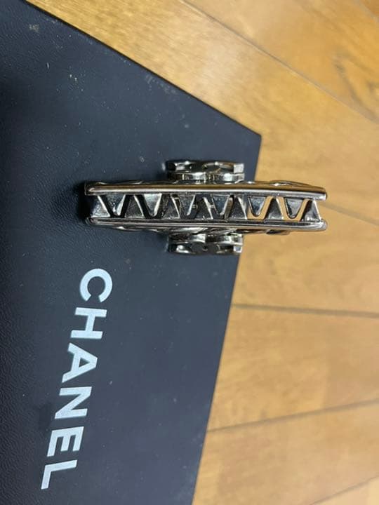 CHANEL ヴィンテージ シルバー バレッタ