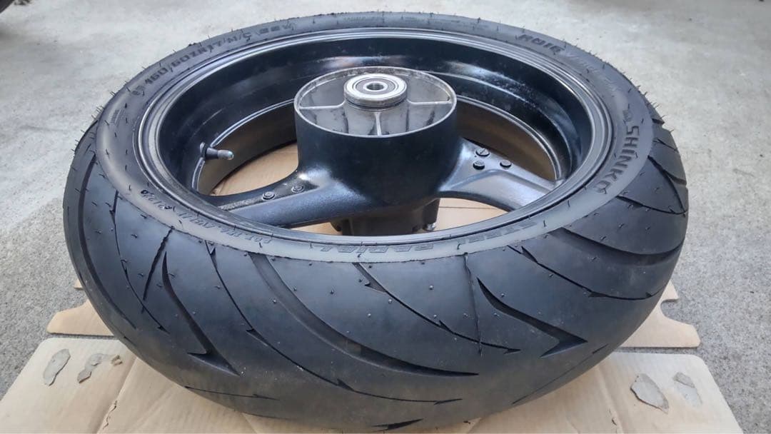 cb400sf nc39 VTECⅡ リア純正ホイールタイヤ付