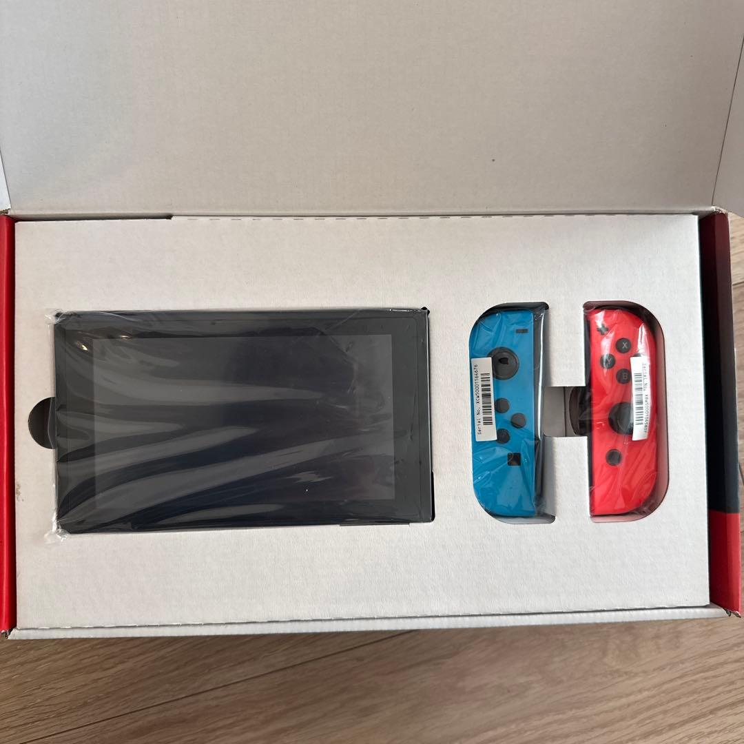 Nintendo Switch 本体 ネオンブルー・ネオンオレンジ