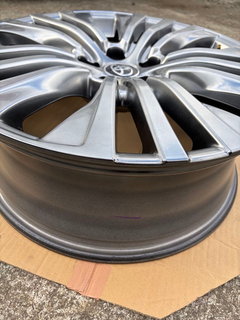 【送料無料】週休限定価格！トヨタ 19インチ 80ハリアー純正　アルミホイール