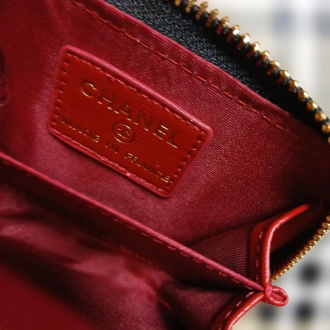 新品未使用　CHANEL ブラック キルティング ケース　カードケース