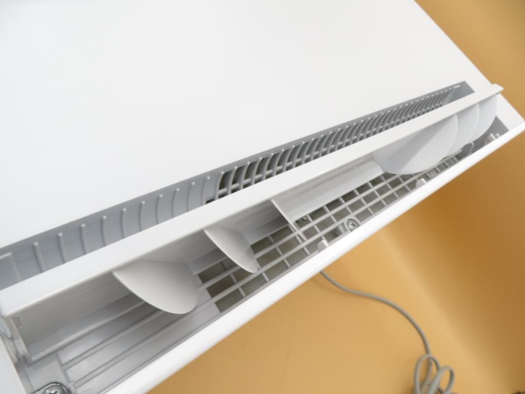 美品　パナソニック 衣類乾燥除湿機 F-YHUX90 　２１年製