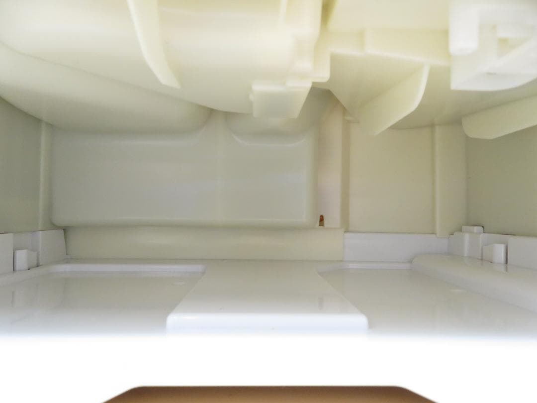 美品　パナソニック 衣類乾燥除湿機 F-YHUX90 　２１年製