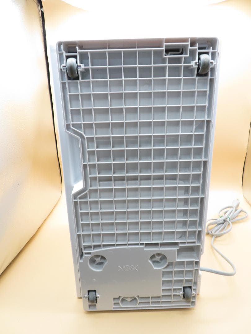 美品　パナソニック 衣類乾燥除湿機 F-YHUX90 　２１年製