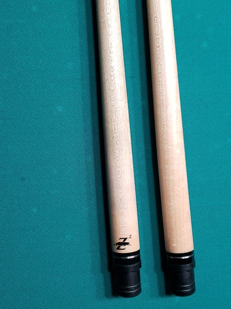 ビリヤードキュー 2本シャフト付き