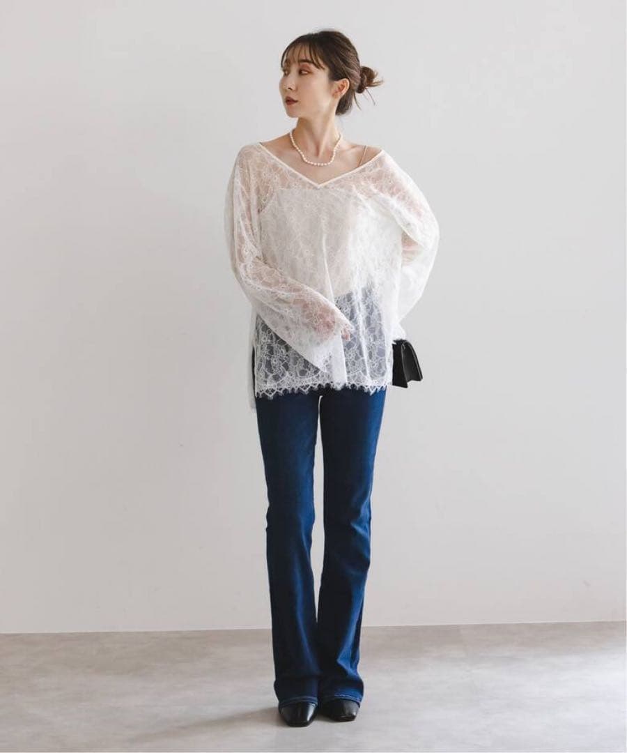 noble サラサシアーレースブラウス ホワイト　試着のみ