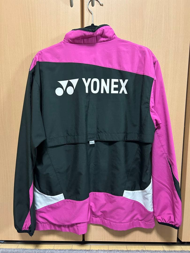 ヨネックス　ウォームアップウェア　ピンク　ウィンドブレーカー　限定モデル