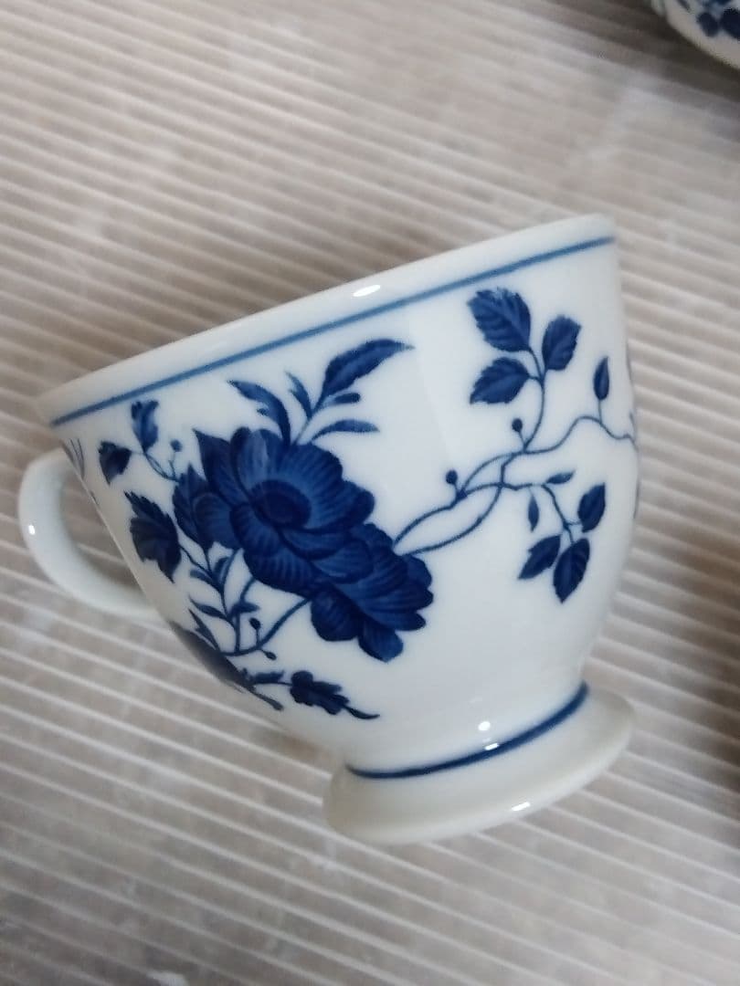 ロイヤルマイセン　カップ＆ソーサー、ボウル、プレート　36pc