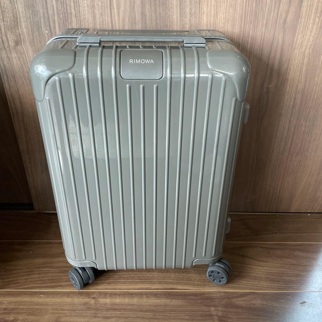 RIMOWA エッセンシャルキャビン　グレー