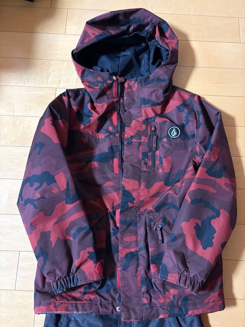 値下　volcom ボルコム　スノーボードウェア　US12 150センチジュニア