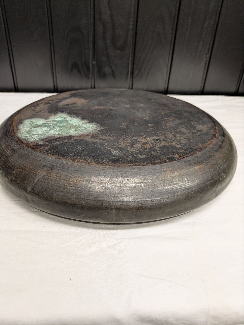 アンティーク　古い大きな銅製水盤　/　花活け 　古家具　徳利　ぐい呑