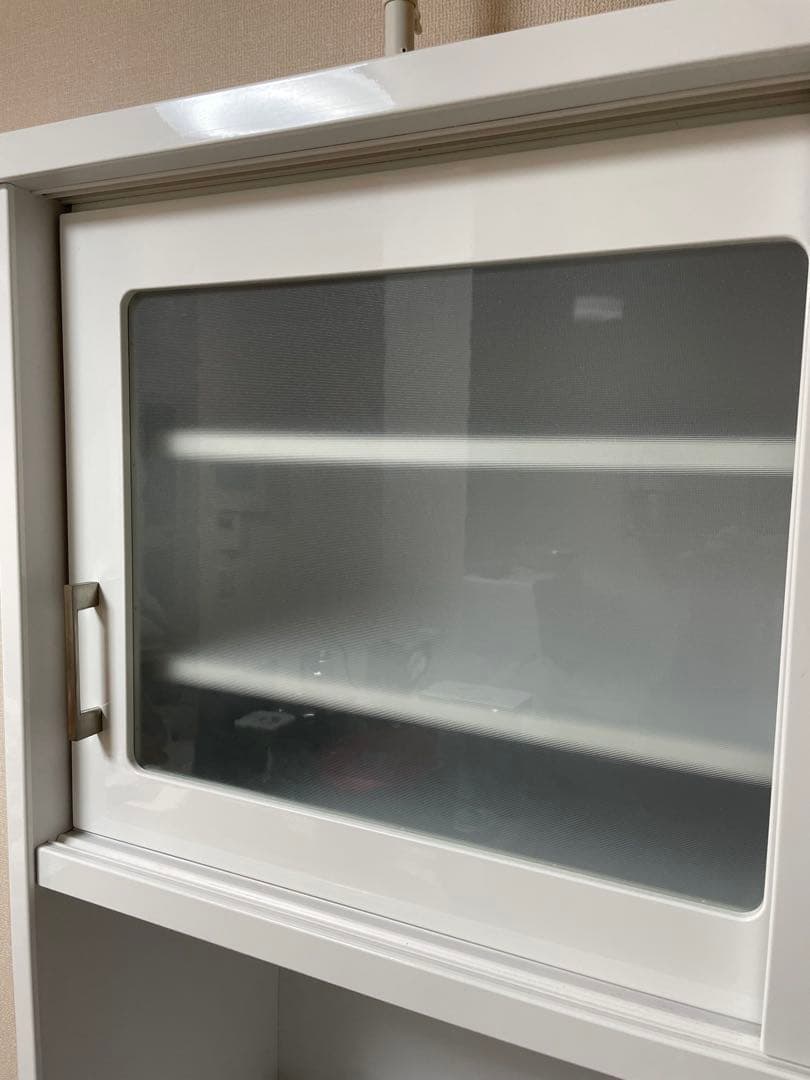 【ひだか】木製食器棚 ガラス扉付き　ブラック×ホワイト