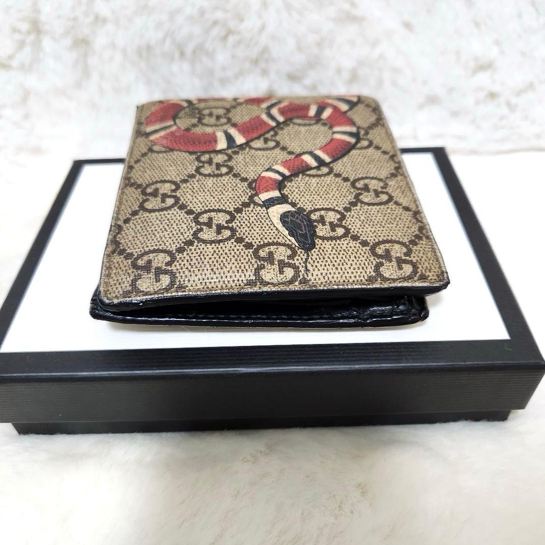 ✨グッチ✨　二つ折り　小銭入れ　スネーク　アニマエリ　ケース　PVC