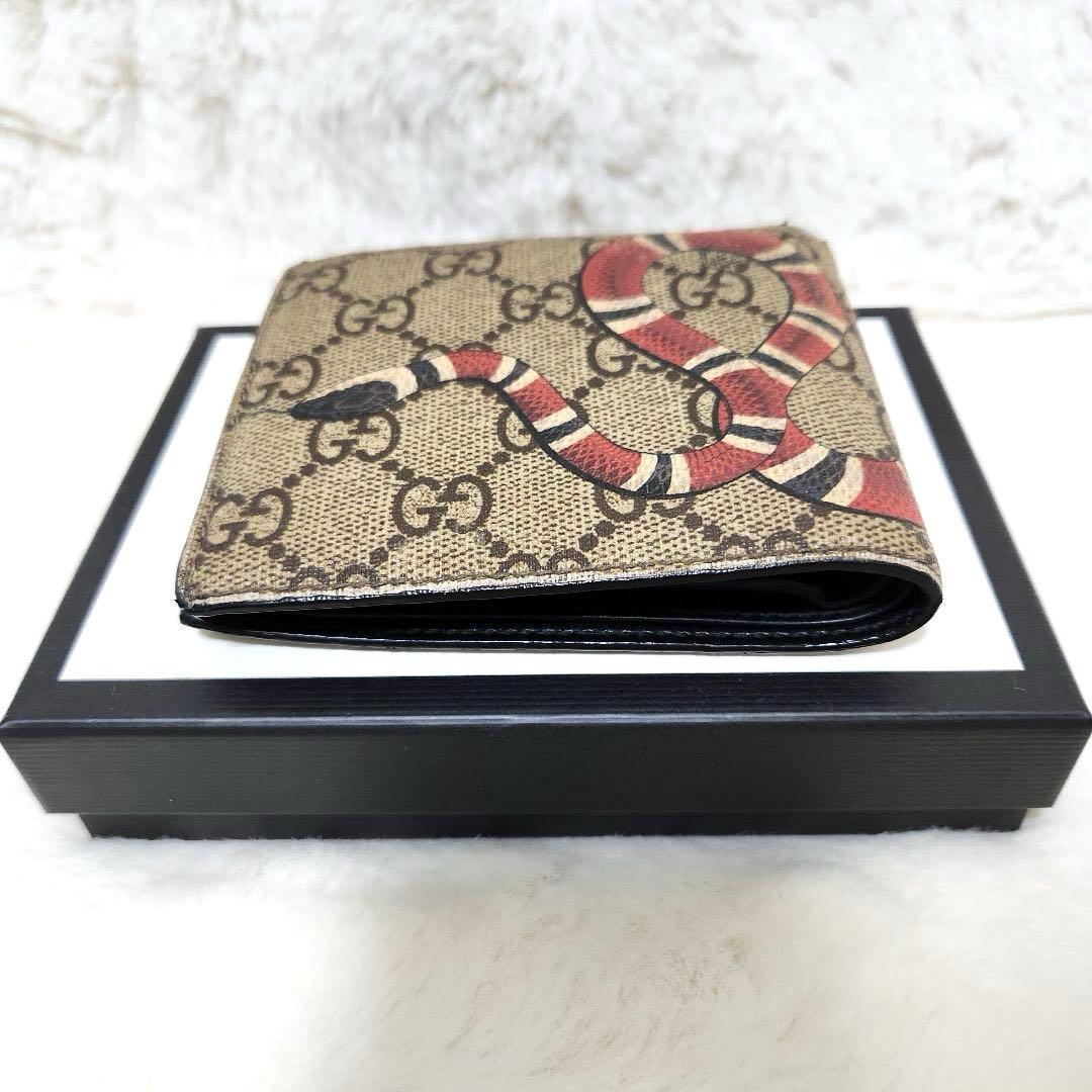 ✨グッチ✨　二つ折り　小銭入れ　スネーク　アニマエリ　ケース　PVC