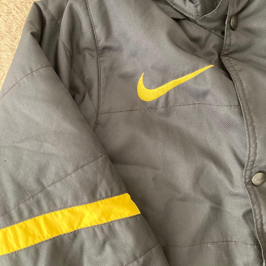 NIKEベンチコート