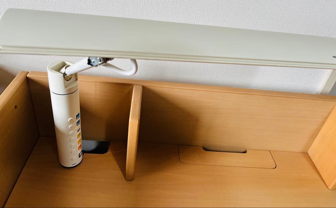 カリモク x ベネッセ 学びデスク まん中タイプ100