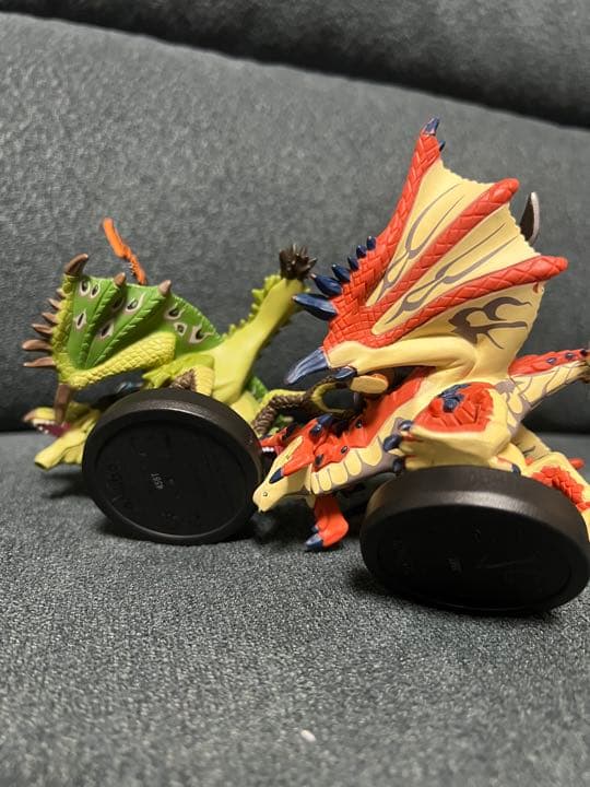 モンハンamiiboリオレイア & シュヴァル 隻眼のリオレウス&ライダー