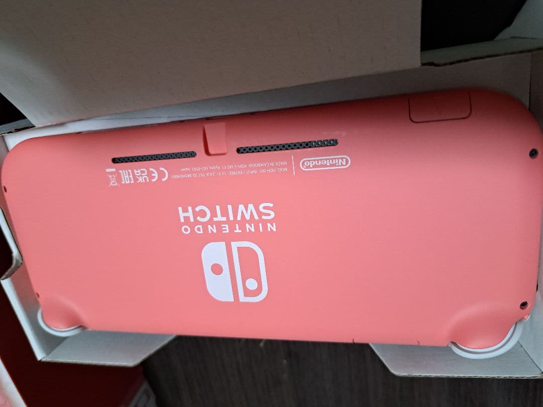 Nintendo Switch Lite 3色セット