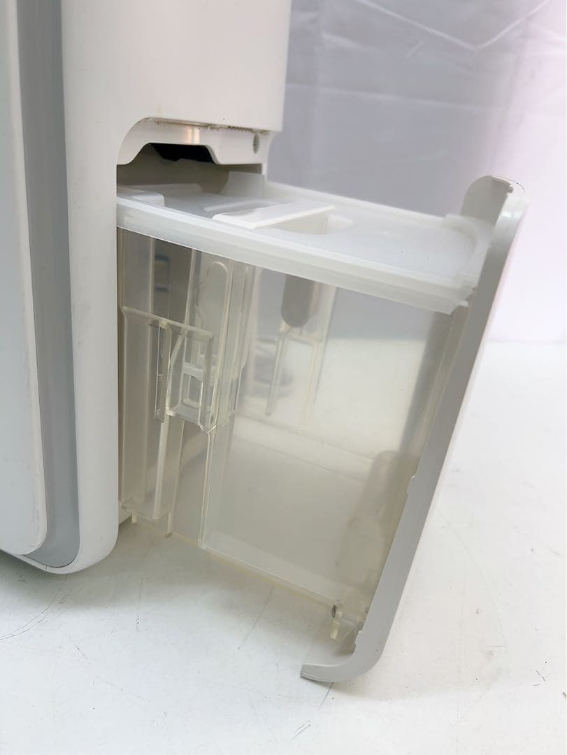 8AAM006 美品 動作品 SHARP 衣類乾燥除湿器 CV-NH140-W