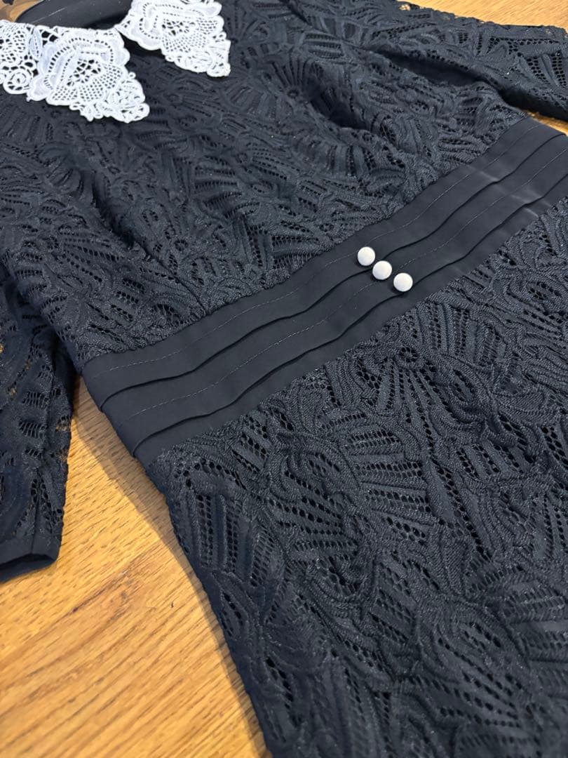 JEJAレースビッグカラー花柄ワンピースドレス レース襟付きブラックドレス