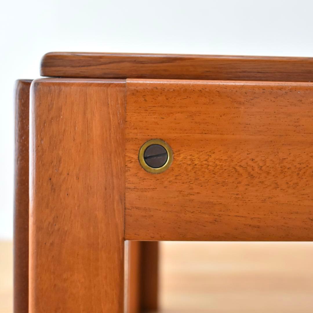 デンマーク　CFC Silkeborg Illum Wilkkeso テーブル